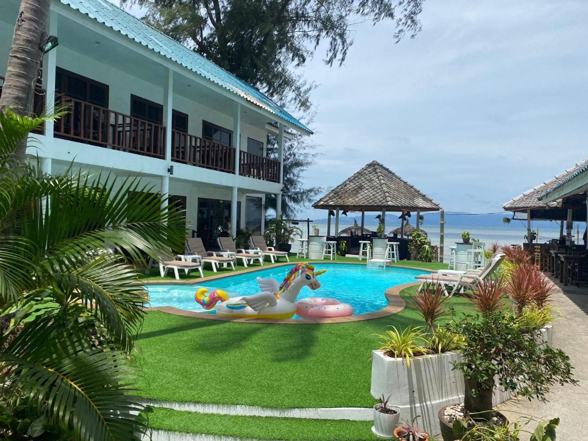 Tiki Beach Koh Phangan Beach Restaurant Bar And Coworking (Adults Only) Baan Tai Ngoại thất bức ảnh